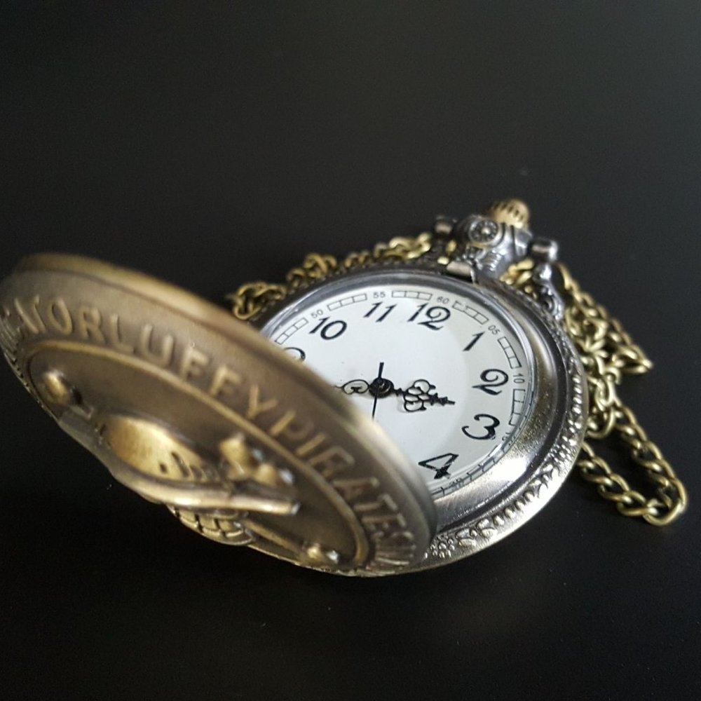 One Piece Luffy Pirates Pocket watch - Picture 3 of 3